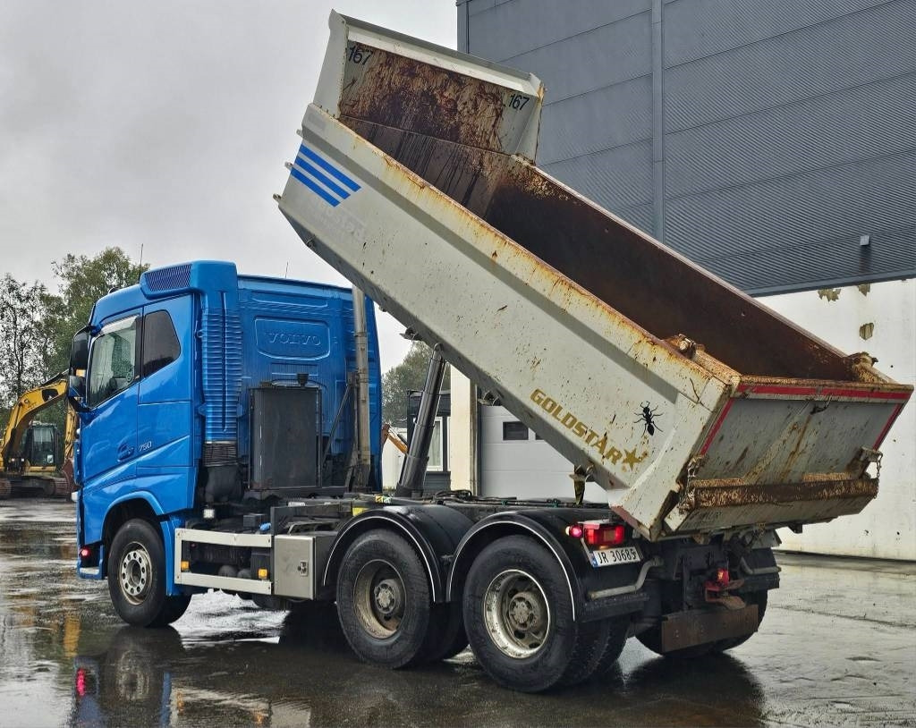 Volvo FH 16 750 - Самосвал камион: снимка 3 Volvo FH 16 750 - Самосвал камион: снимка 3