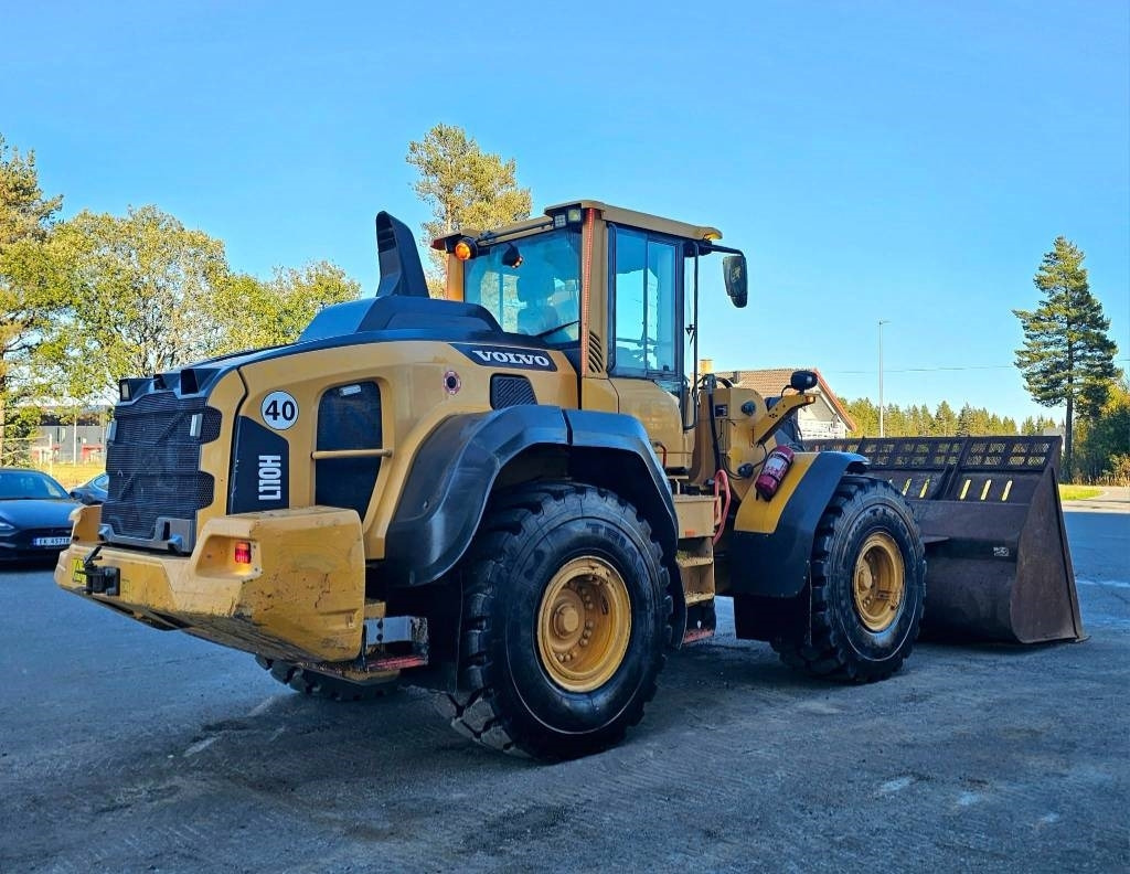 Volvo L 110 H - Колесен товарач: снимка 5 Volvo L 110 H - Колесен товарач: снимка 5