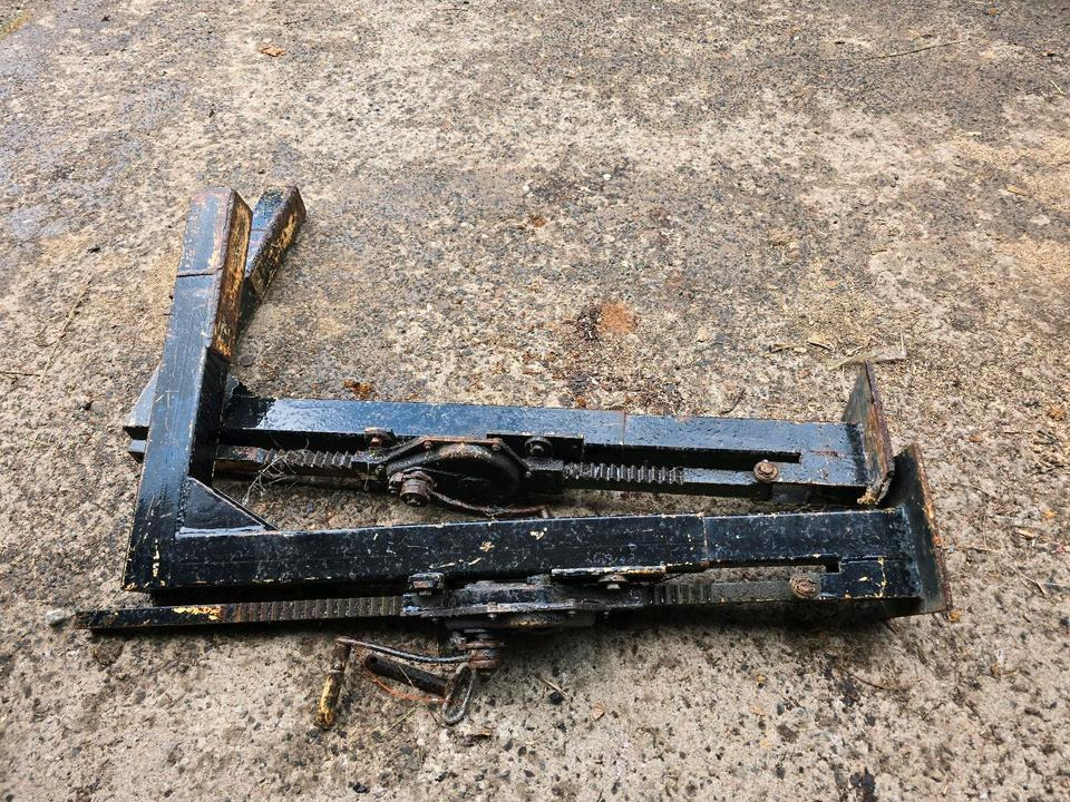 2x Stützen Winde für Salzstreuer Container Wohnkabine Schmidt Epoke Gmeiner Salzsilo Streuautomat Winterdienst - Винч: снимка 1 2x Stützen Winde für Salzstreuer Container Wohnkabine Schmidt Epoke Gmeiner Salzsilo Streuautomat Winterdienst - Винч: снимка 1