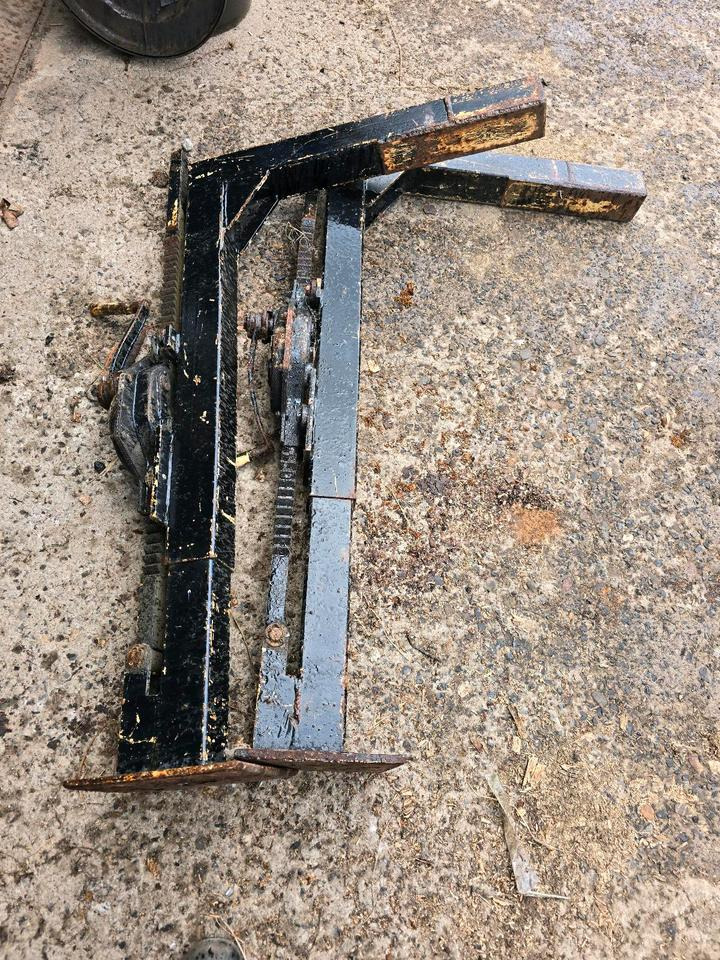 2x Stützen Winde für Salzstreuer Container Wohnkabine Schmidt Epoke Gmeiner Salzsilo Streuautomat Winterdienst - Винч: снимка 2 2x Stützen Winde für Salzstreuer Container Wohnkabine Schmidt Epoke Gmeiner Salzsilo Streuautomat Winterdienst - Винч: снимка 2