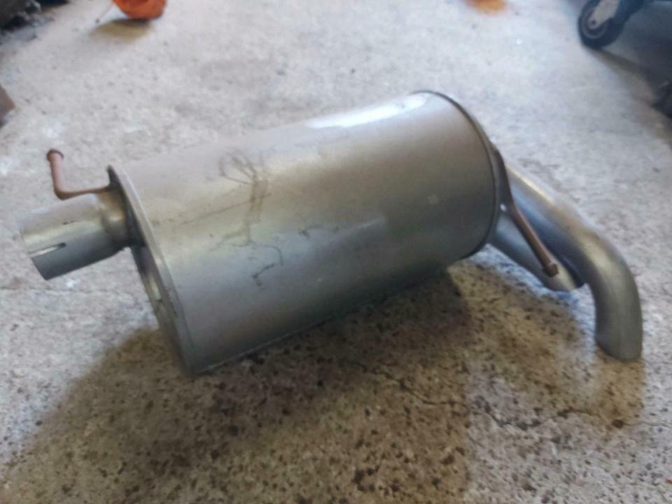 Auspuff Endtopf VW Sharan TDI Seat Alhambra Ford Galaxy - Заглушител: снимка 2 Auspuff Endtopf VW Sharan TDI Seat Alhambra Ford Galaxy - Заглушител: снимка 2