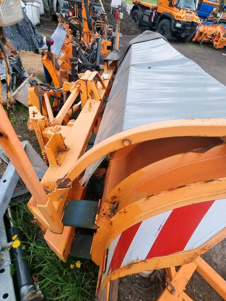 Beilhack PEC 30-4 Schneepflug Schneeschild Scheeschieber Winterdienst Unimog U400 300 500 427 lkw Schmidt - Гребло за сняг: снимка 4 Beilhack PEC 30-4 Schneepflug Schneeschild Scheeschieber Winterdienst Unimog U400 300 500 427 lkw Schmidt - Гребло за сняг: снимка 4