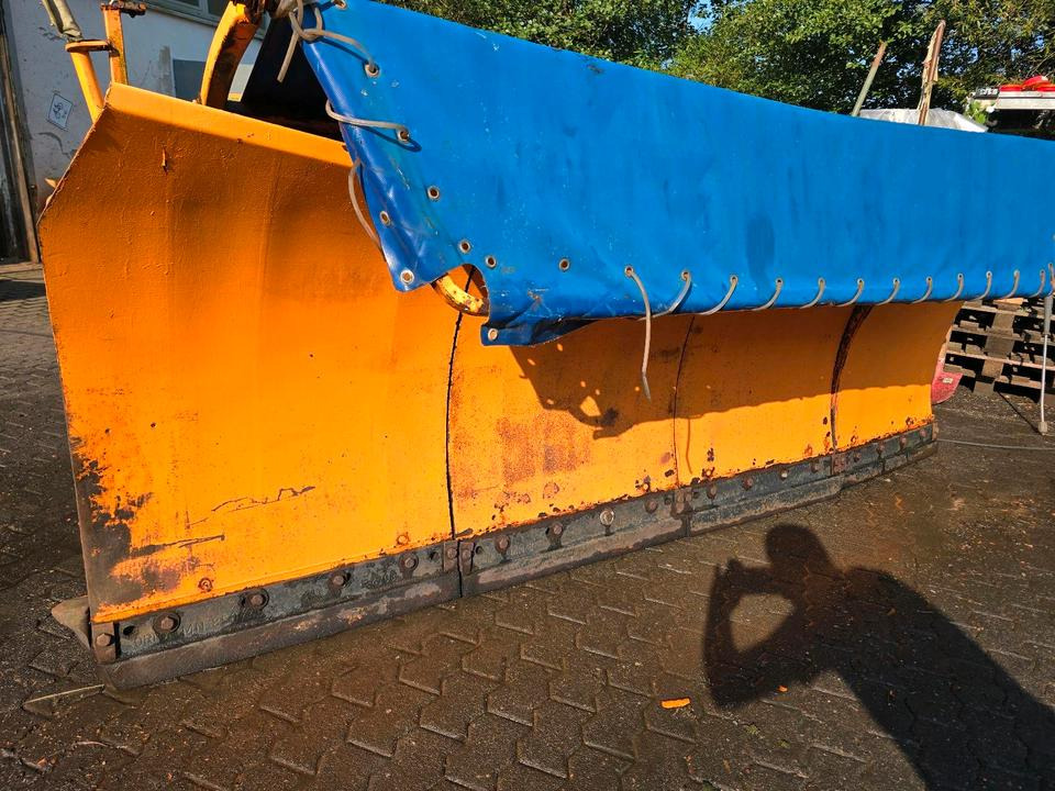 Beilhack PV 29-4 Schneepflug Schneeschild Scheeschieber Winterdienst Unimog U400 300 290 500 427 530 423 318 323 LKW Fendt - Гребло за сняг: снимка 2 Beilhack PV 29-4 Schneepflug Schneeschild Scheeschieber Winterdienst Unimog U400 300 290 500 427 530 423 318 323 LKW Fendt - Гребло за сняг: снимка 2