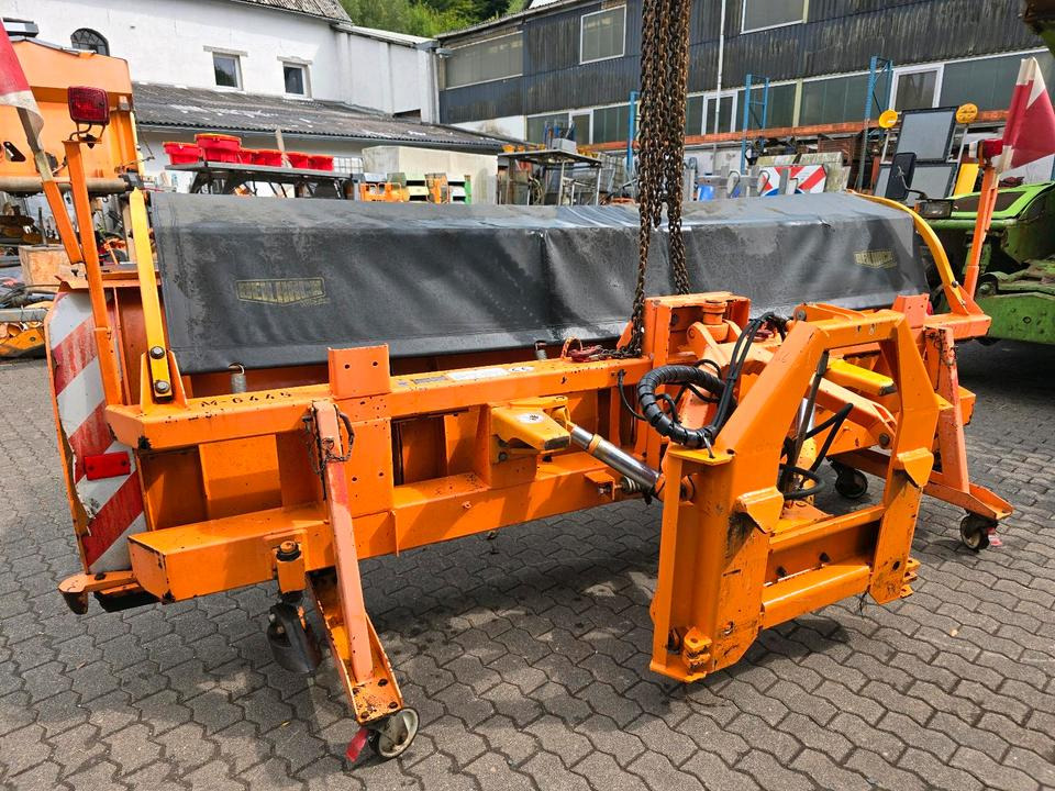 Beilhack PV 34-4 Schneepflug Schneeschild Scheeschieber Winterdienst Unimog U400 300 290 500 427 530 423 318 323 LKW Fendt - Гребло за сняг: снимка 5 Beilhack PV 34-4 Schneepflug Schneeschild Scheeschieber Winterdienst Unimog U400 300 290 500 427 530 423 318 323 LKW Fendt - Гребло за сняг: снимка 5