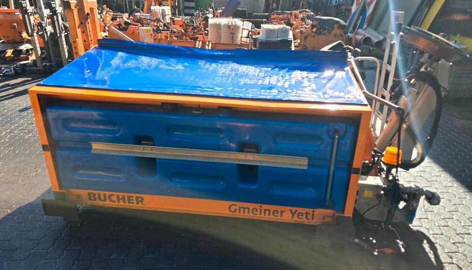 Bucher Yeti 2500W FS Gmeiner Salzstreuer Streuautomat Streusilo für Unimog UGN UGE 405 423 427 530 430 429 - Машина за разпръскване на сол/ Пясък: снимка 4 Bucher Yeti 2500W FS Gmeiner Salzstreuer Streuautomat Streusilo für Unimog UGN UGE 405 423 427 530 430 429 - Машина за разпръскване на сол/ Пясък: снимка 4