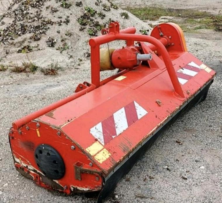 Dücker PMK21 2017 Frontmulchgerät Mulcher Mulchgerät Traktor - Косачка-шредер: снимка 3 Dücker PMK21 2017 Frontmulchgerät Mulcher Mulchgerät Traktor - Косачка-шредер: снимка 3
