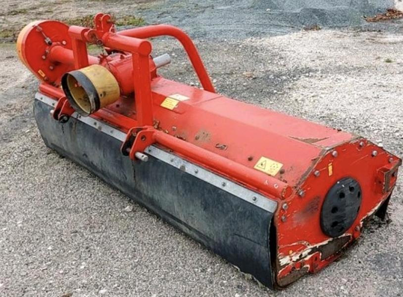 Dücker PMK21 2017 Frontmulchgerät Mulcher Mulchgerät Traktor - Косачка-шредер: снимка 5 Dücker PMK21 2017 Frontmulchgerät Mulcher Mulchgerät Traktor - Косачка-шредер: снимка 5