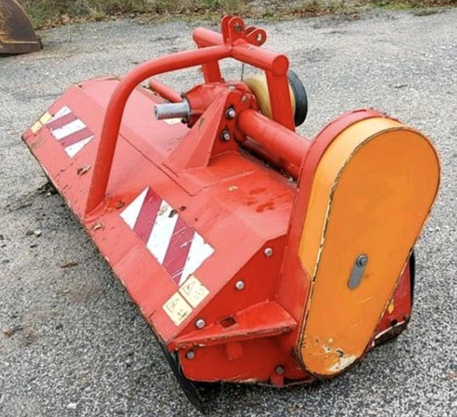 Dücker PMK21 2017 Frontmulchgerät Mulcher Mulchgerät Traktor - Косачка-шредер: снимка 4 Dücker PMK21 2017 Frontmulchgerät Mulcher Mulchgerät Traktor - Косачка-шредер: снимка 4