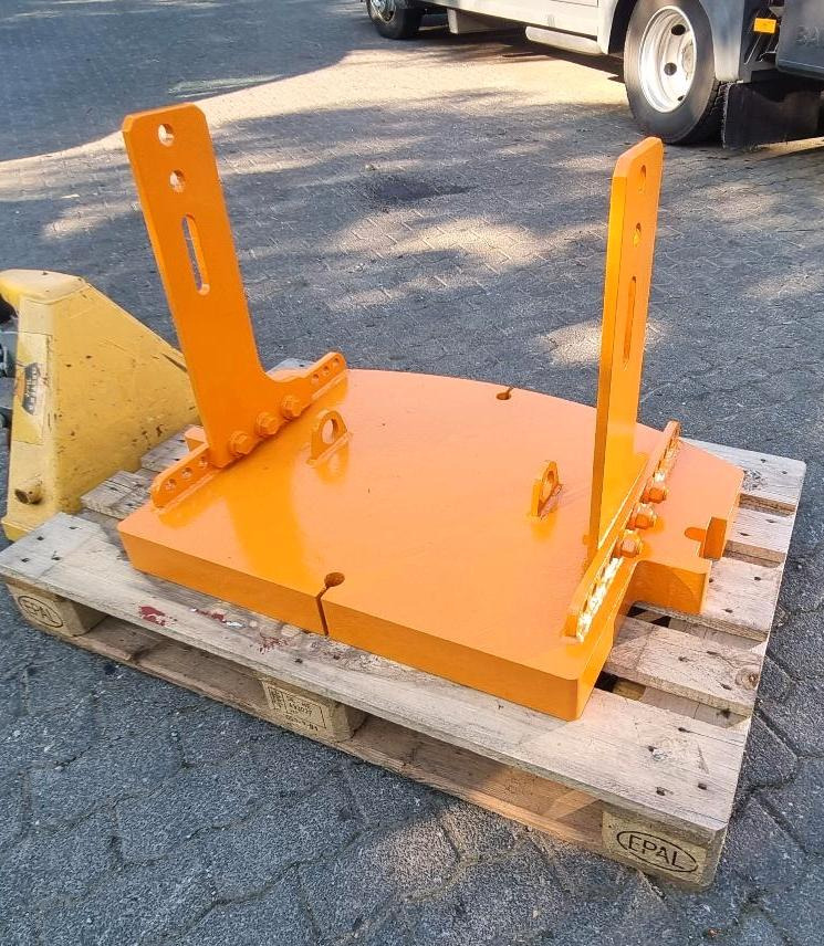 Heckgewicht Unimog 405 U400 U 300 500 400 318 423 427 429 430 530 527 535 Kontergewicht Mulag Mähausleger Böschungsmulcher Dücker - Противовес: снимка 3 Heckgewicht Unimog 405 U400 U 300 500 400 318 423 427 429 430 530 527 535 Kontergewicht Mulag Mähausleger Böschungsmulcher Dücker - Противовес: снимка 3