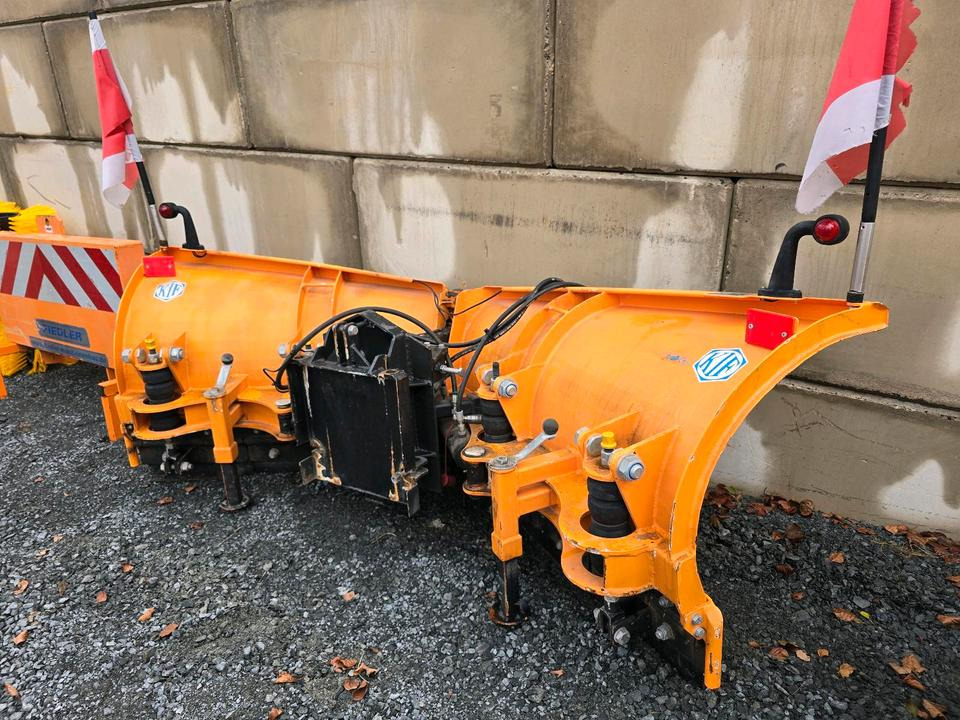 KIF V-Schneepflug CM 2400 Keilpflug Variopflug Schneeschieber Schneeschild Winterdienst Räumschild passend für Multicar Kramer Iseki Kubota Kleintraktor - Гребло за сняг: снимка 3 KIF V-Schneepflug CM 2400 Keilpflug Variopflug Schneeschieber Schneeschild Winterdienst Räumschild passend für Multicar Kramer Iseki Kubota Kleintraktor - Гребло за сняг: снимка 3
