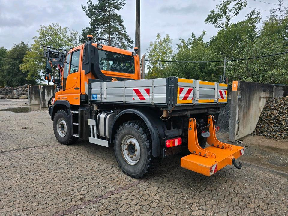 Unimog U318 NKS-F-UGE-42 Frontlader Mercedes-Benz 405/10 405/12 UGE Mercedes-Benz U 318 323 327 423 427 429 430 EasyDrive Variopilot Radlader Hauer rx 500 Frontlader - Комунална/ Специална техника: снимка 4 Unimog U318 NKS-F-UGE-42 Frontlader Mercedes-Benz 405/10 405/12 UGE Mercedes-Benz U 318 323 327 423 427 429 430 EasyDrive Variopilot Radlader Hauer rx 500 Frontlader - Комунална/ Специална техника: снимка 4