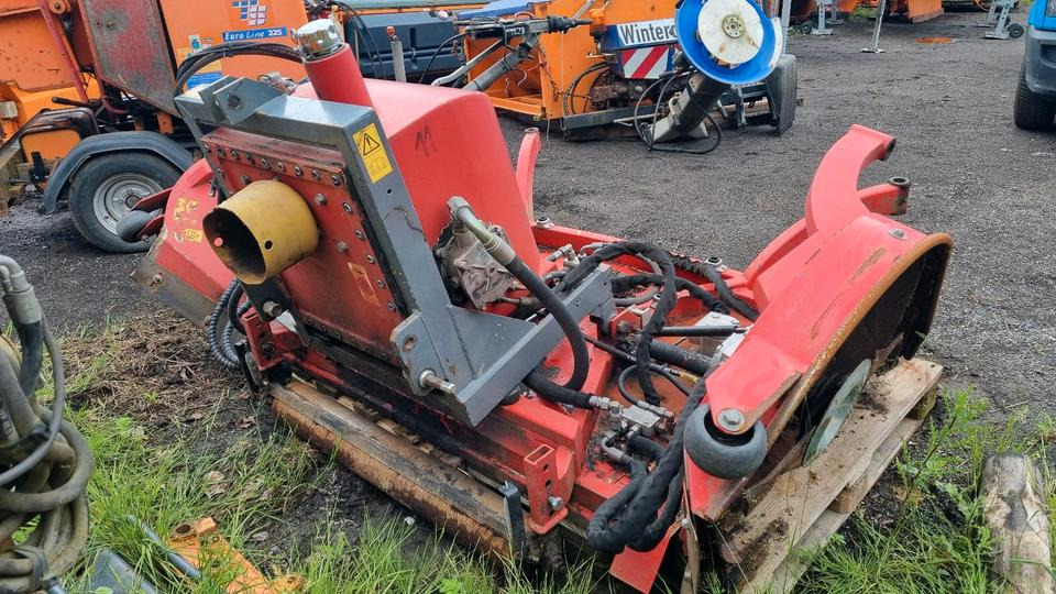 Loipfinger T320KLM Mähwerk Mulchgerät Mulchmäher für Aebi Kubota Iseki Deutz Fendt - Косачка за трева: снимка 4 Loipfinger T320KLM Mähwerk Mulchgerät Mulchmäher für Aebi Kubota Iseki Deutz Fendt - Косачка за трева: снимка 4