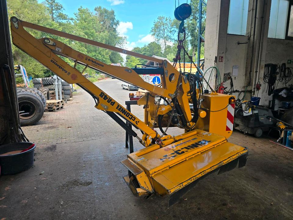 McConnel PA48 MK2 Mähausleger Mc Connel Böschungsmäher Böschungsmulcher Hangmäher für Traktor - Шредер с телескопично рамо: снимка 3 McConnel PA48 MK2 Mähausleger Mc Connel Böschungsmäher Böschungsmulcher Hangmäher für Traktor - Шредер с телескопично рамо: снимка 3