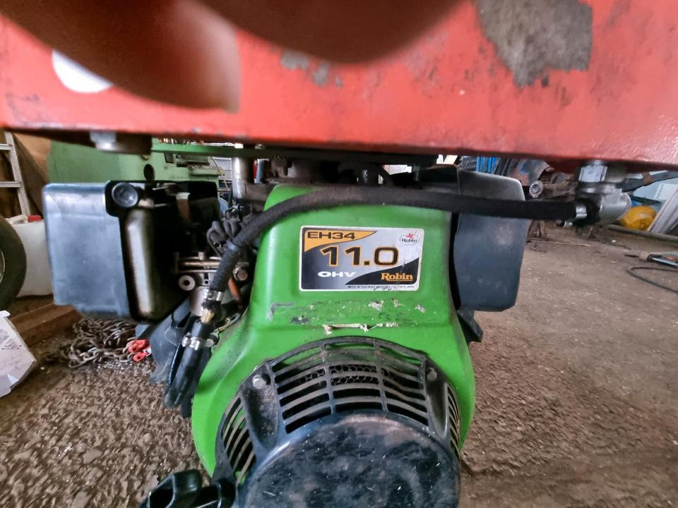 Motormäher Agria 5500 KL Grizzly Böschungsmulcher Hangmäher Reform Aebi Rasenmäher Mähausleger Böschungsmulcher Seitenmulcher Mulchgerät - Косачка за трева: снимка 4 Motormäher Agria 5500 KL Grizzly Böschungsmulcher Hangmäher Reform Aebi Rasenmäher Mähausleger Böschungsmulcher Seitenmulcher Mulchgerät - Косачка за трева: снимка 4