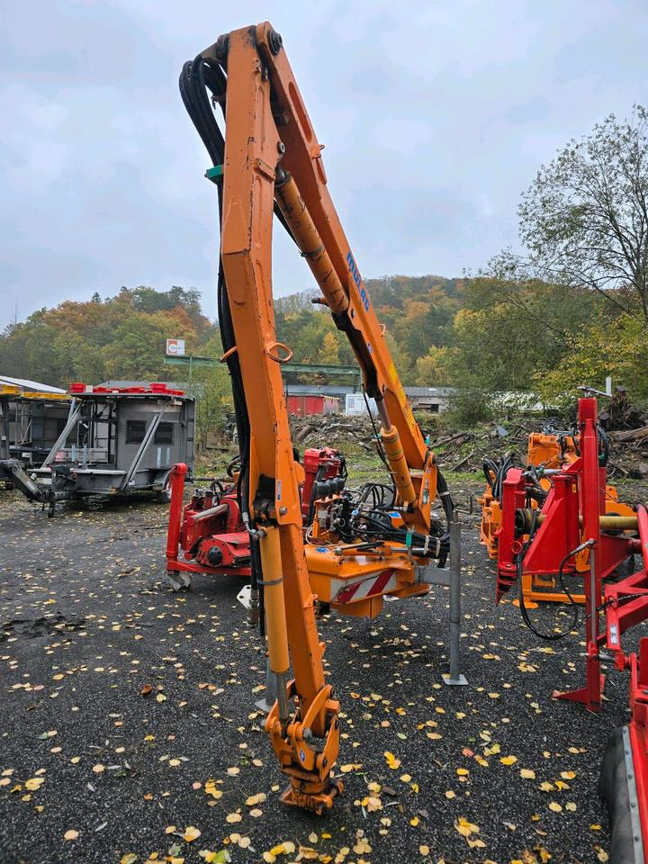 Mulag FME 500 Böschungsmäher Böschungsmulcher FME für Unimog 405 UGE UGN U300 400 500 423 427 430 530 MHU MFK DUA UNA - Шредер с телескопично рамо: снимка 5 Mulag FME 500 Böschungsmäher Böschungsmulcher FME für Unimog 405 UGE UGN U300 400 500 423 427 430 530 MHU MFK DUA UNA - Шредер с телескопично рамо: снимка 5