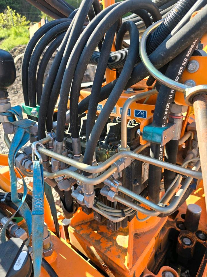 Mulag MHU 800 2013 Mähausleger Böschungsmäher Böschungsmulcher für Unimog 405 U 300 400 500 318 423 427 430 527 535 530 Mercedes-Benz - Шредер с телескопично рамо: снимка 5 Mulag MHU 800 2013 Mähausleger Böschungsmäher Böschungsmulcher für Unimog 405 U 300 400 500 318 423 427 430 527 535 530 Mercedes-Benz - Шредер с телескопично рамо: снимка 5