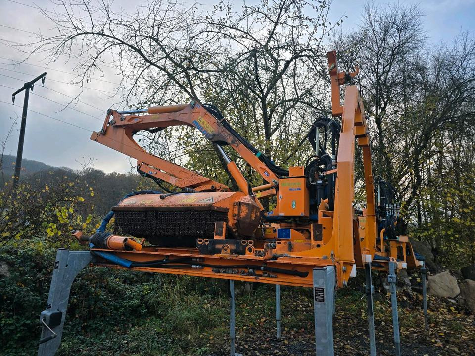Mulag MHU 800 Mähausleger Teleskop Böschungsmäher Böschungsmulcher für Unimog 405 U 300 400 500 318 423 427 430 527 535 530 Mercedes-Benz - Шредер с телескопично рамо: снимка 3 Mulag MHU 800 Mähausleger Teleskop Böschungsmäher Böschungsmulcher für Unimog 405 U 300 400 500 318 423 427 430 527 535 530 Mercedes-Benz - Шредер с телескопично рамо: снимка 3