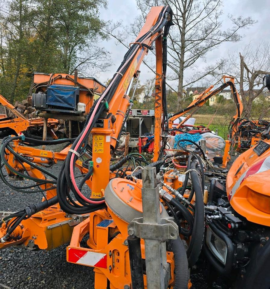 Mulag MKM 700 2015 Böschungsmäher Böschungsmulcher FME für Unimog 405 UGE UGN U300 400 500 423 427 430 530 MHU MFK DUA UNA - Шредер с телескопично рамо: снимка 5 Mulag MKM 700 2015 Böschungsmäher Böschungsmulcher FME für Unimog 405 UGE UGN U300 400 500 423 427 430 530 MHU MFK DUA UNA - Шредер с телескопично рамо: снимка 5