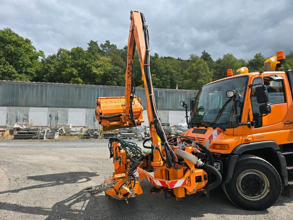 Mulag MKM 700 Mähausleger 2015 Böschungsmäher Böschungsmulcher Tandemmäher Für Unimog UGE UGN 405 427 424 U400 300 500 - Шредер с телескопично рамо: снимка 4 Mulag MKM 700 Mähausleger 2015 Böschungsmäher Böschungsmulcher Tandemmäher Für Unimog UGE UGN 405 427 424 U400 300 500 - Шредер с телескопично рамо: снимка 4
