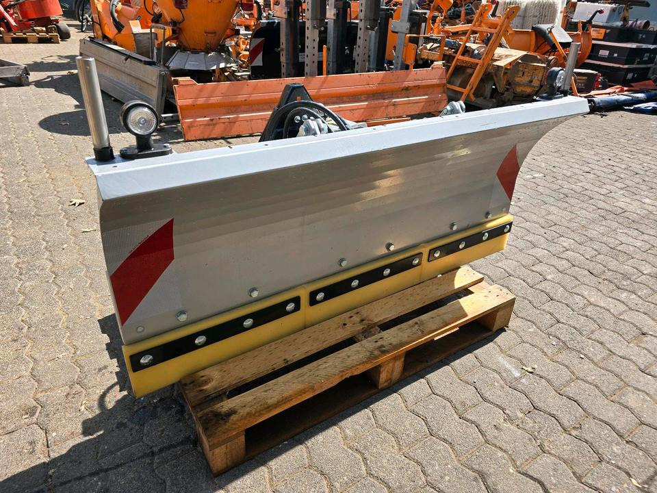 Гребло за сняг NEUWARE KIF Schneepflug CM 1600 Schneeschieber Schneeschild Winterdienst Räumschild passend für Multicar Kramer Iseki Kubota Kleintraktor: снимка 7