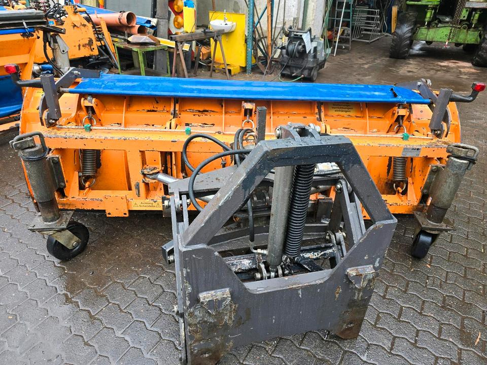 SMB SR 3.0 Schneepflug Schneeschild Schneeschieber 3m. Schmidt Beilhack Epoke MS unimog 405 423 427 430 318 218 - Гребло за сняг: снимка 2 SMB SR 3.0 Schneepflug Schneeschild Schneeschieber 3m. Schmidt Beilhack Epoke MS unimog 405 423 427 430 318 218 - Гребло за сняг: снимка 2