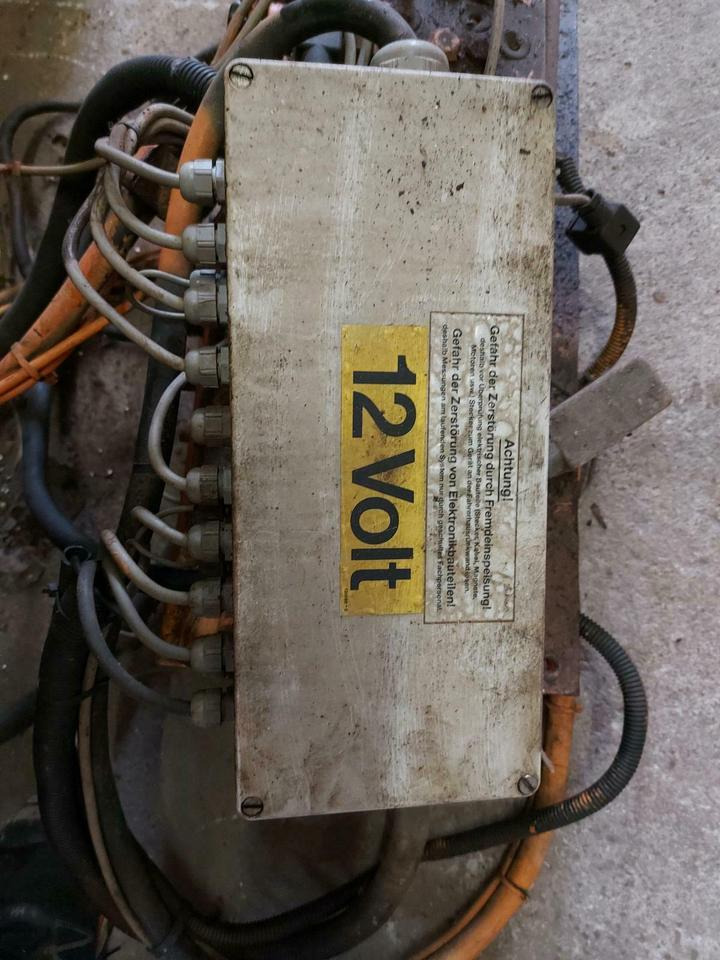 Schmidt Salzstreuer SST DST Hydr. Steuerblock Platine Steuerung - Хидравлика за Комунална/ Специална техника: снимка 1 Schmidt Salzstreuer SST DST Hydr. Steuerblock Platine Steuerung - Хидравлика за Комунална/ Специална техника: снимка 1
