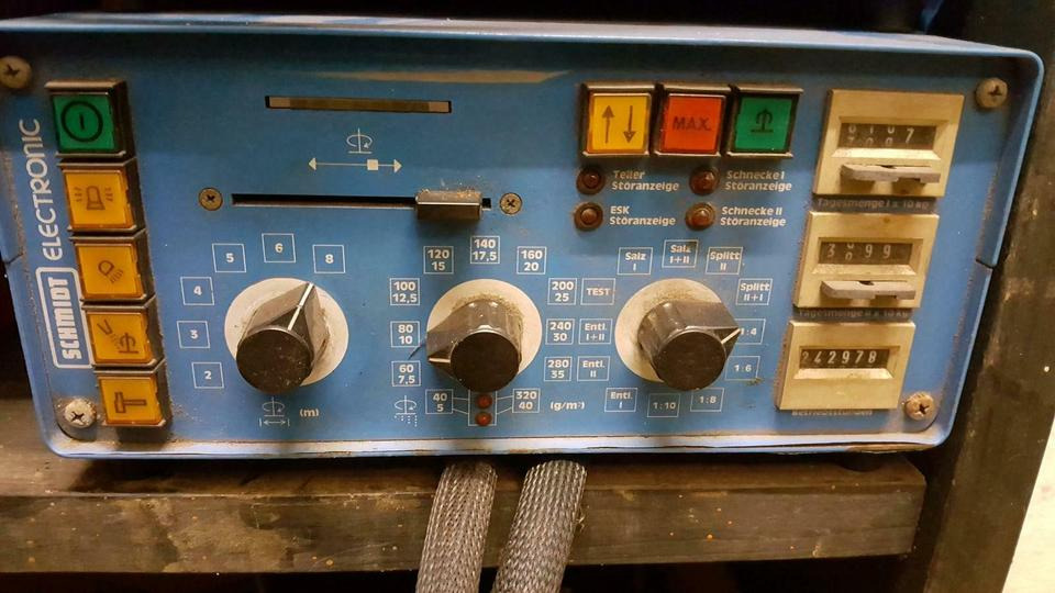 Schmidt Salzstreuer SST DST Hydr. Steuerblock Platine Steuerung - Хидравлика за Комунална/ Специална техника: снимка 4 Schmidt Salzstreuer SST DST Hydr. Steuerblock Platine Steuerung - Хидравлика за Комунална/ Специална техника: снимка 4