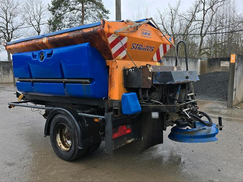 Schmidt Stratos B35-30 AWCLN-490 3,5m3 Salzstreuanhänger Bandstreuer Streuanhänger IMSSF Salzstreuer Winterdienst Streuautomat Streusilo Solestreuer - Машина за разпръскване на сол/ Пясък: снимка 1 Schmidt Stratos B35-30 AWCLN-490 3,5m3 Salzstreuanhänger Bandstreuer Streuanhänger IMSSF Salzstreuer Winterdienst Streuautomat Streusilo Solestreuer - Машина за разпръскване на сол/ Пясък: снимка 1