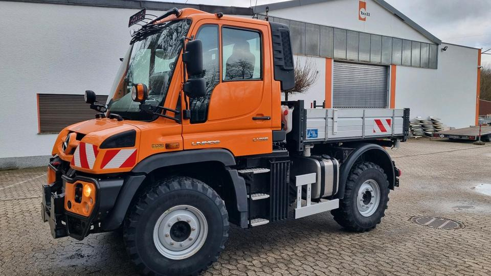 Unimog 318 EAS 662 Std. 12020km Mercedes Benz U318 Kipper U 405 323 423 430 530 427 - Самосвал камион, Комунална/ Специална техника: снимка 2 Unimog 318 EAS 662 Std. 12020km Mercedes Benz U318 Kipper U 405 323 423 430 530 427 - Самосвал камион, Комунална/ Специална техника: снимка 2