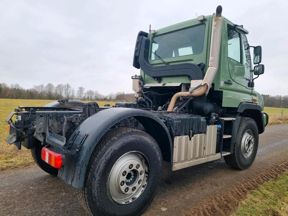 Unimog 318 Mercedes-Benz U 405 323 327 423 418 427 430 530 300 400 500 Automatik Euro 6 - Шаси кабина, Комунална/ Специална техника: снимка 5 Unimog 318 Mercedes-Benz U 405 323 327 423 418 427 430 530 300 400 500 Automatik Euro 6 - Шаси кабина, Комунална/ Специална техника: снимка 5