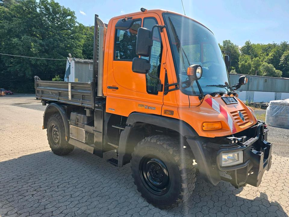 Unimog 405/10 U300 Bluetec 5 Mercedes-Benz U 300 290 400 500 UGE UGN Jotha Absetzkipper Absetzer - Снегорин: снимка 2 Unimog 405/10 U300 Bluetec 5 Mercedes-Benz U 300 290 400 500 UGE UGN Jotha Absetzkipper Absetzer - Снегорин: снимка 2