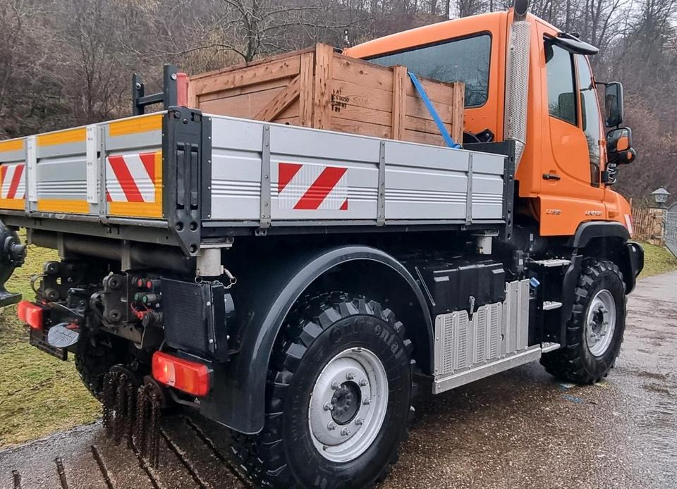Unimog 405 U318 EAS 640-Betriebsstunden Mercedes-Benz 318 323 327 Automatik Euro6 - Бордови камион, Комунална/ Специална техника: снимка 3 Unimog 405 U318 EAS 640-Betriebsstunden Mercedes-Benz 318 323 327 Automatik Euro6 - Бордови камион, Комунална/ Специална техника: снимка 3