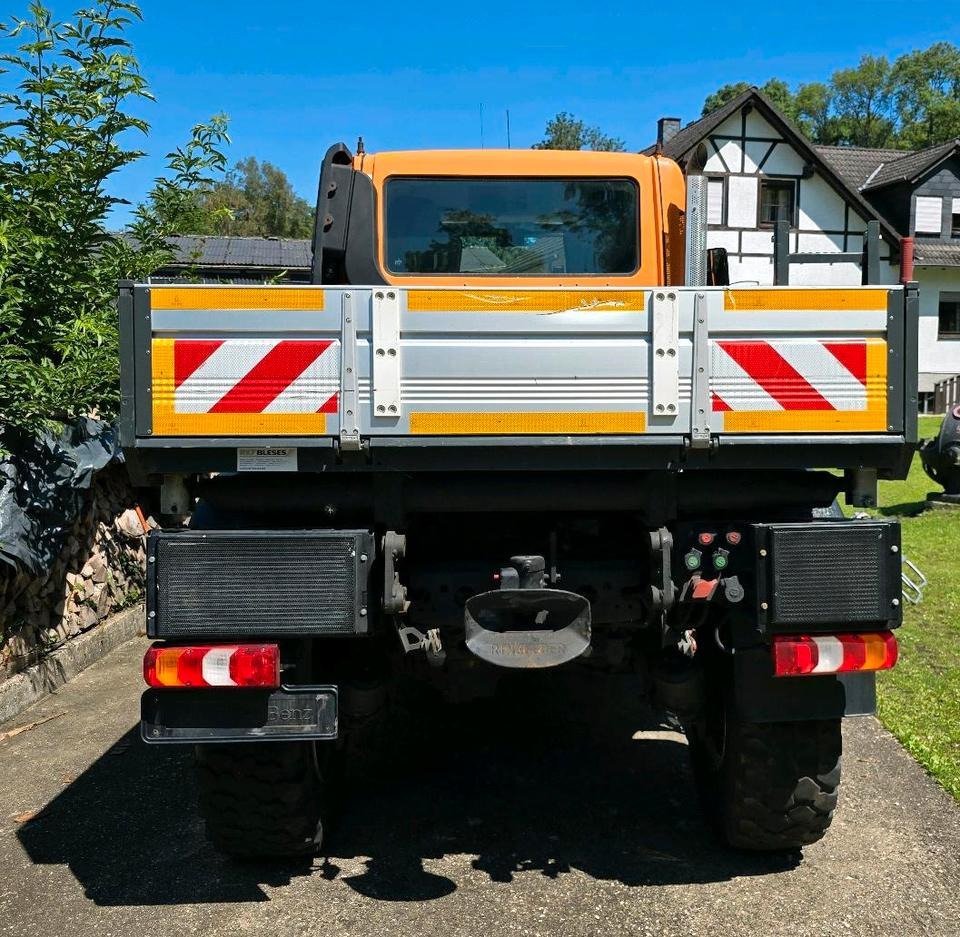 Unimog 405 U423 Mercedes-Benz U 423 Variopilot Easy-Drive Hydrostat 427 430 727 429 Dücker - Бордови камион, Комунална/ Специална техника: снимка 4 Unimog 405 U423 Mercedes-Benz U 423 Variopilot Easy-Drive Hydrostat 427 430 727 429 Dücker - Бордови камион, Комунална/ Специална техника: снимка 4