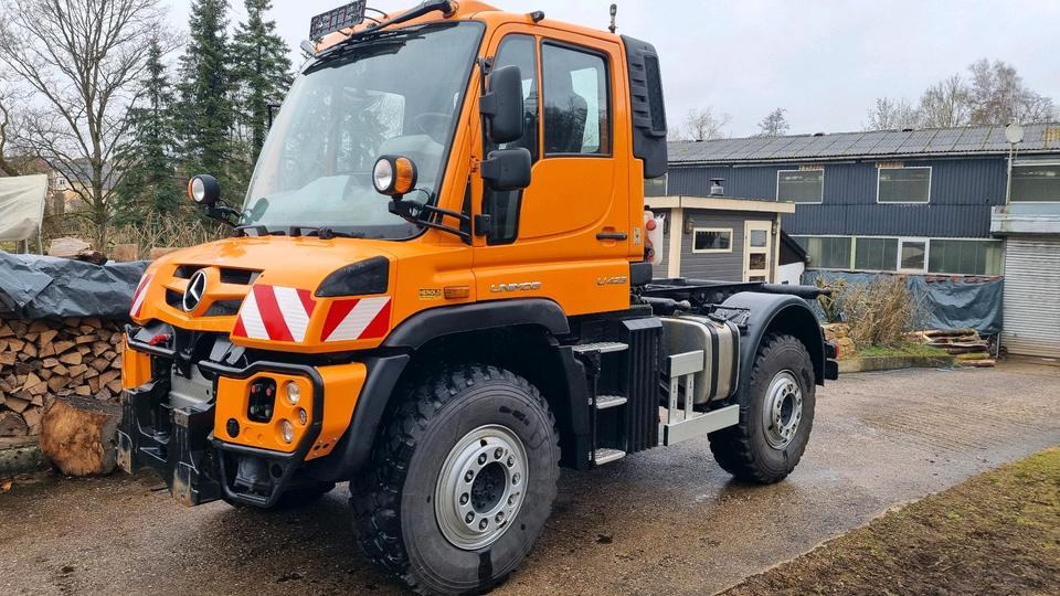 Unimog 423 405 Mercedes-Benz U423 EAS Kipper UGN UGE - Бордови камион, Комунална/ Специална техника: снимка 1 Unimog 423 405 Mercedes-Benz U423 EAS Kipper UGN UGE - Бордови камион, Комунална/ Специална техника: снимка 1