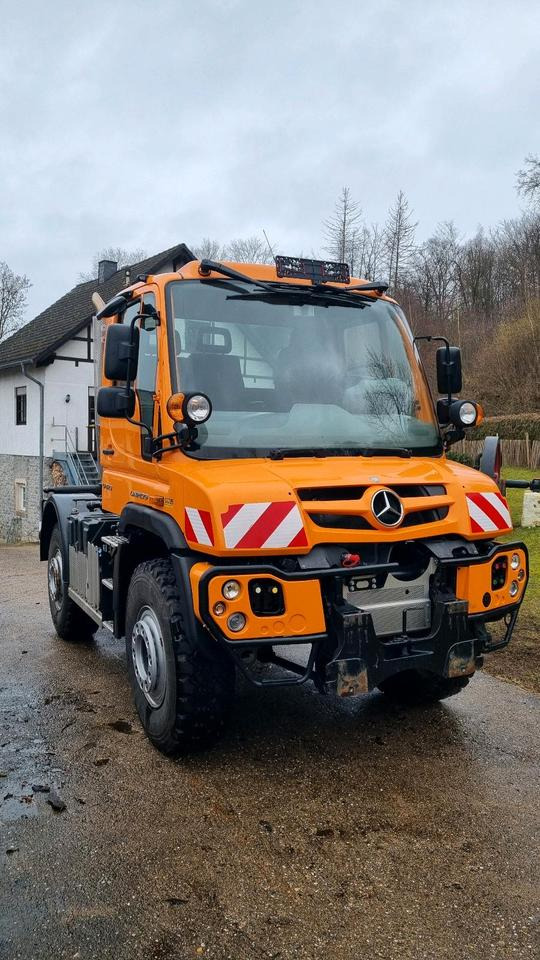 Unimog 423 405 Mercedes-Benz U423 EAS Kipper UGN UGE - Бордови камион, Комунална/ Специална техника: снимка 2 Unimog 423 405 Mercedes-Benz U423 EAS Kipper UGN UGE - Бордови камион, Комунална/ Специална техника: снимка 2