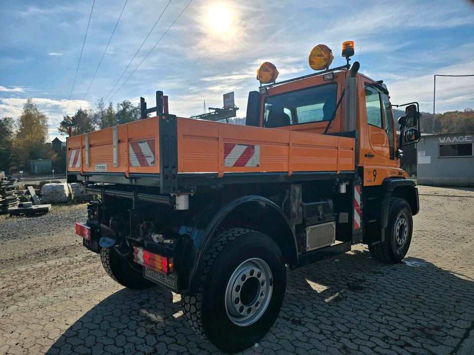 Unimog U500 2011 Bluetec 5 405/10 405/12 NKS-Z-UGN-43K Bluetec 5 Mercedes-Benz UGE UGN Hydrostat 6 Zylinder EasyDrive Variopilot Wechsellenkung - Снегорин: снимка 5 Unimog U500 2011 Bluetec 5 405/10 405/12 NKS-Z-UGN-43K Bluetec 5 Mercedes-Benz UGE UGN Hydrostat 6 Zylinder EasyDrive Variopilot Wechsellenkung - Снегорин: снимка 5