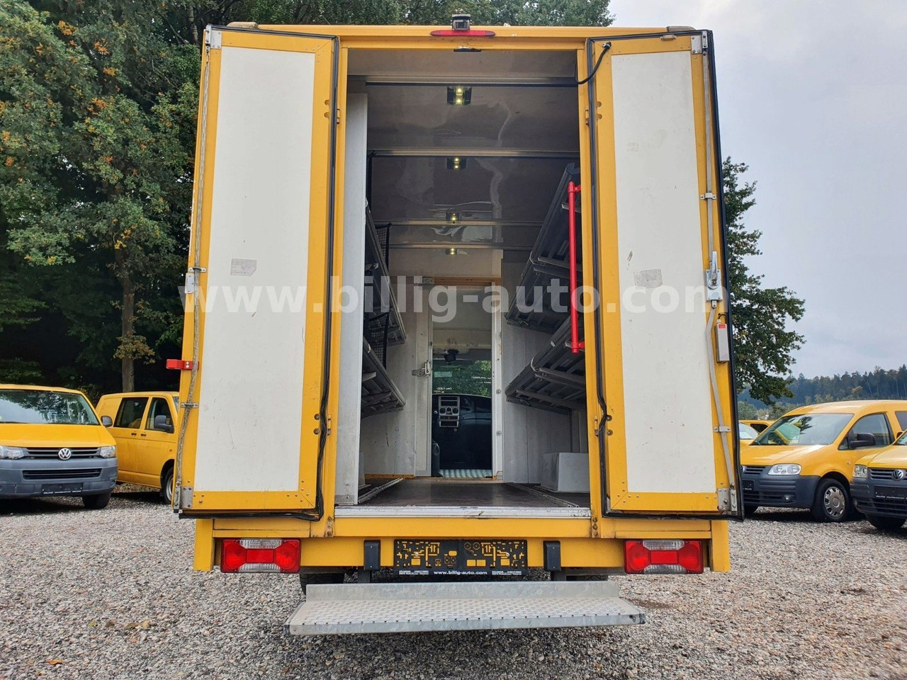 Iveco Daily 1.Hd*EU4*Luftfed.* Integralkoffer DHL POST - Лек автомобил: снимка 5 Iveco Daily 1.Hd*EU4*Luftfed.* Integralkoffer DHL POST - Лек автомобил: снимка 5