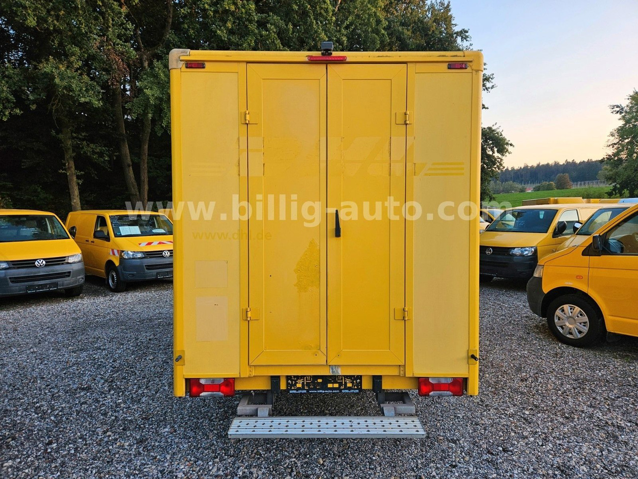 Iveco Daily Koffer Kasten Integralkoffer Automatik - Лекотоварен автомобил фургон: снимка 4 Iveco Daily Koffer Kasten Integralkoffer Automatik - Лекотоварен автомобил фургон: снимка 4