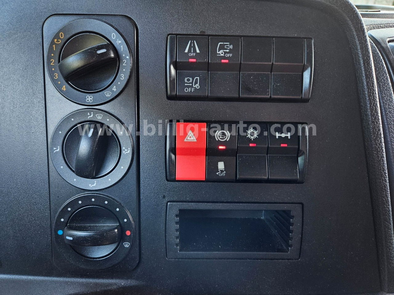 Камион с брезент Mercedes-Benz Atego 1327 L * BREMS/SPUR-ASS*DIFF.*LBW*AHK*7.2m: снимка 10
