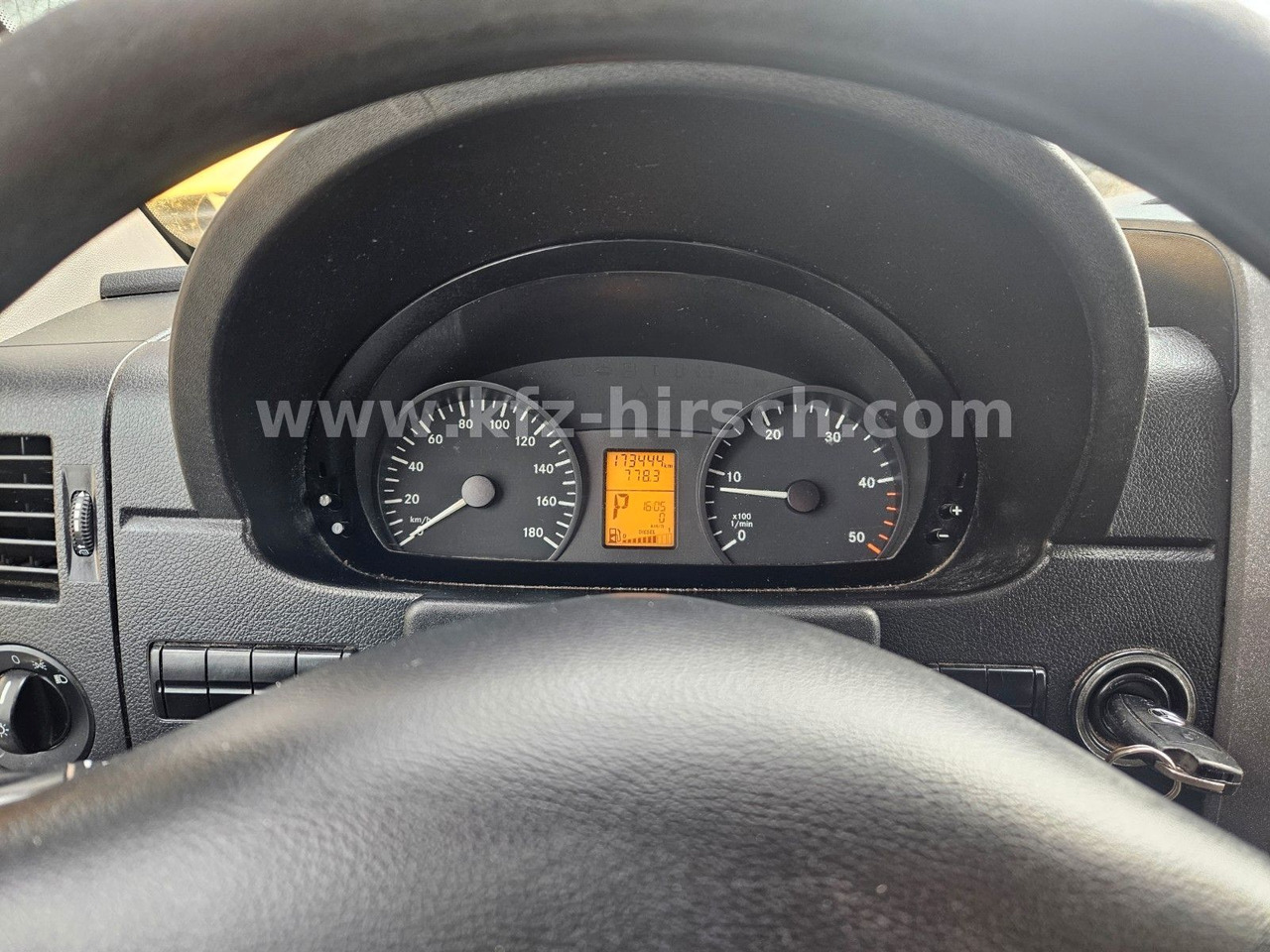 Лизинг на  Mercedes-Benz Sprinter Koffer Integralkoffer Transporter Maxi Mercedes-Benz Sprinter Koffer Integralkoffer Transporter Maxi: снимка 6