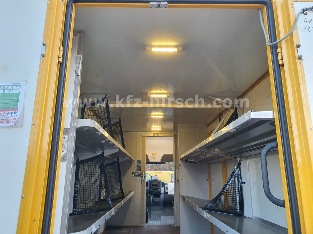 Лизинг на  Mercedes-Benz Sprinter Koffer Integralkoffer Transporter Maxi Mercedes-Benz Sprinter Koffer Integralkoffer Transporter Maxi: снимка 9