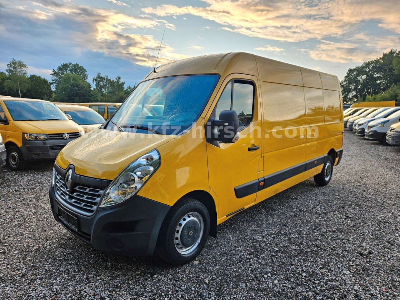 Renault Master EURO 6 *Klima*EU6*Bluetooth*Kamera*MAXI - Товарен бус: снимка 4 Renault Master EURO 6 *Klima*EU6*Bluetooth*Kamera*MAXI - Товарен бус: снимка 4