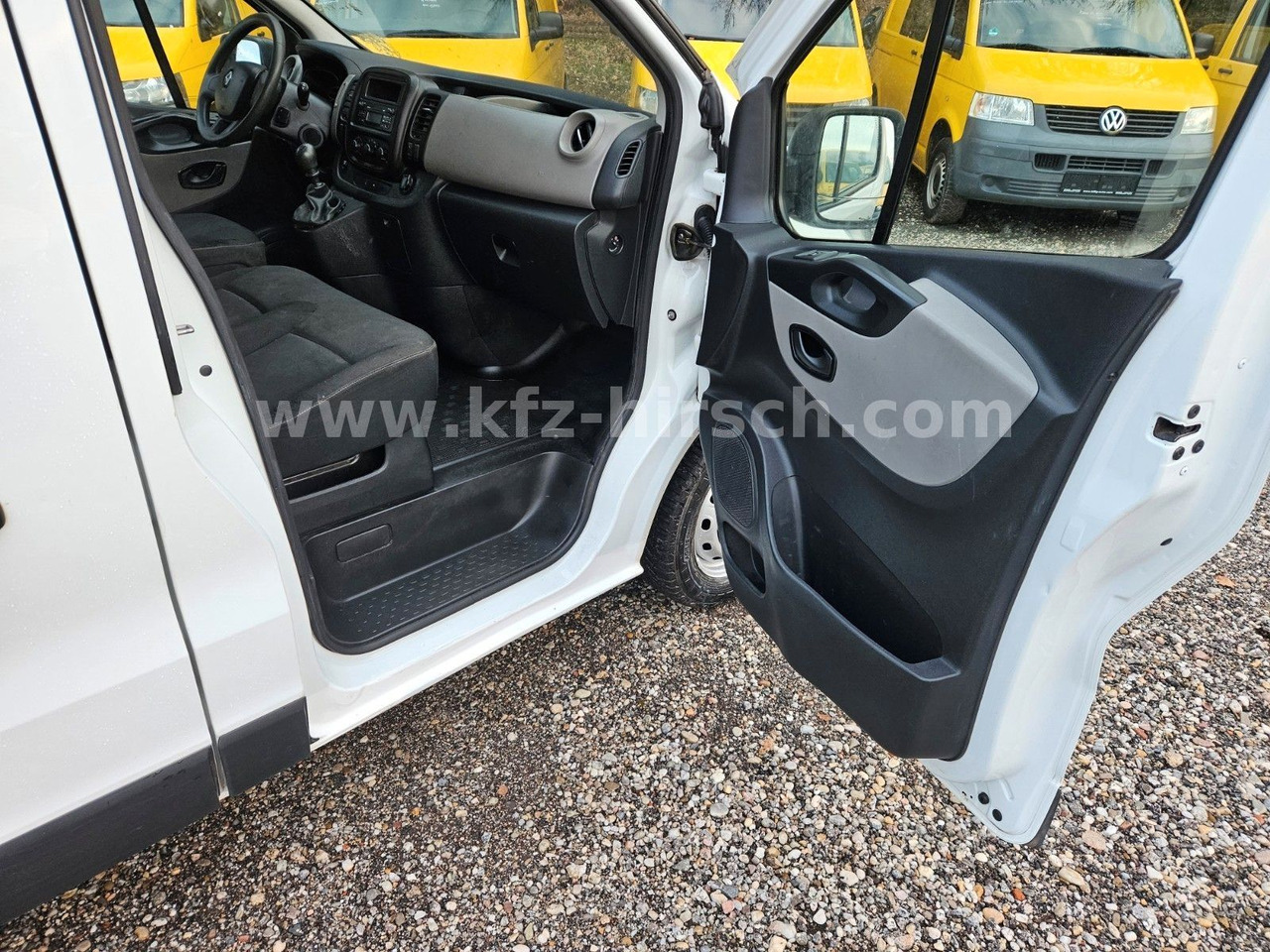 Малък ван Renault Trafic Kasten L1H1 2,7t Komfort 1.Hd nur52.000KM: снимка 8