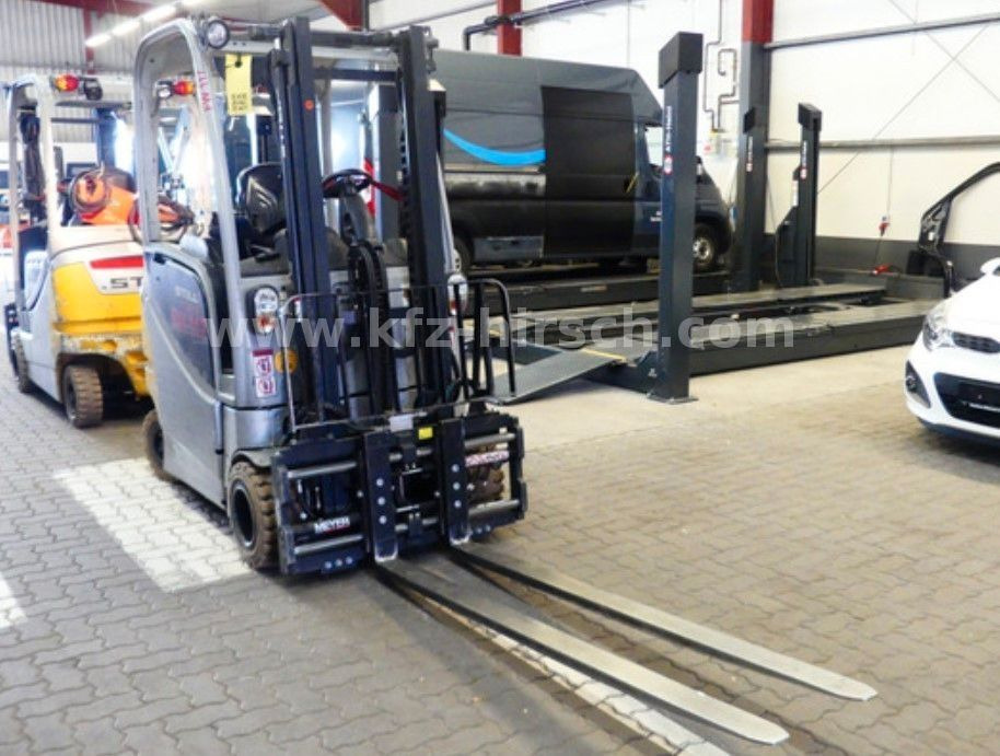 Still RX20 - 18 hydrl. Zinkenverstellung | 4-Rad |1.Hd - Електрокар: снимка 4 Still RX20 - 18 hydrl. Zinkenverstellung | 4-Rad |1.Hd - Електрокар: снимка 4