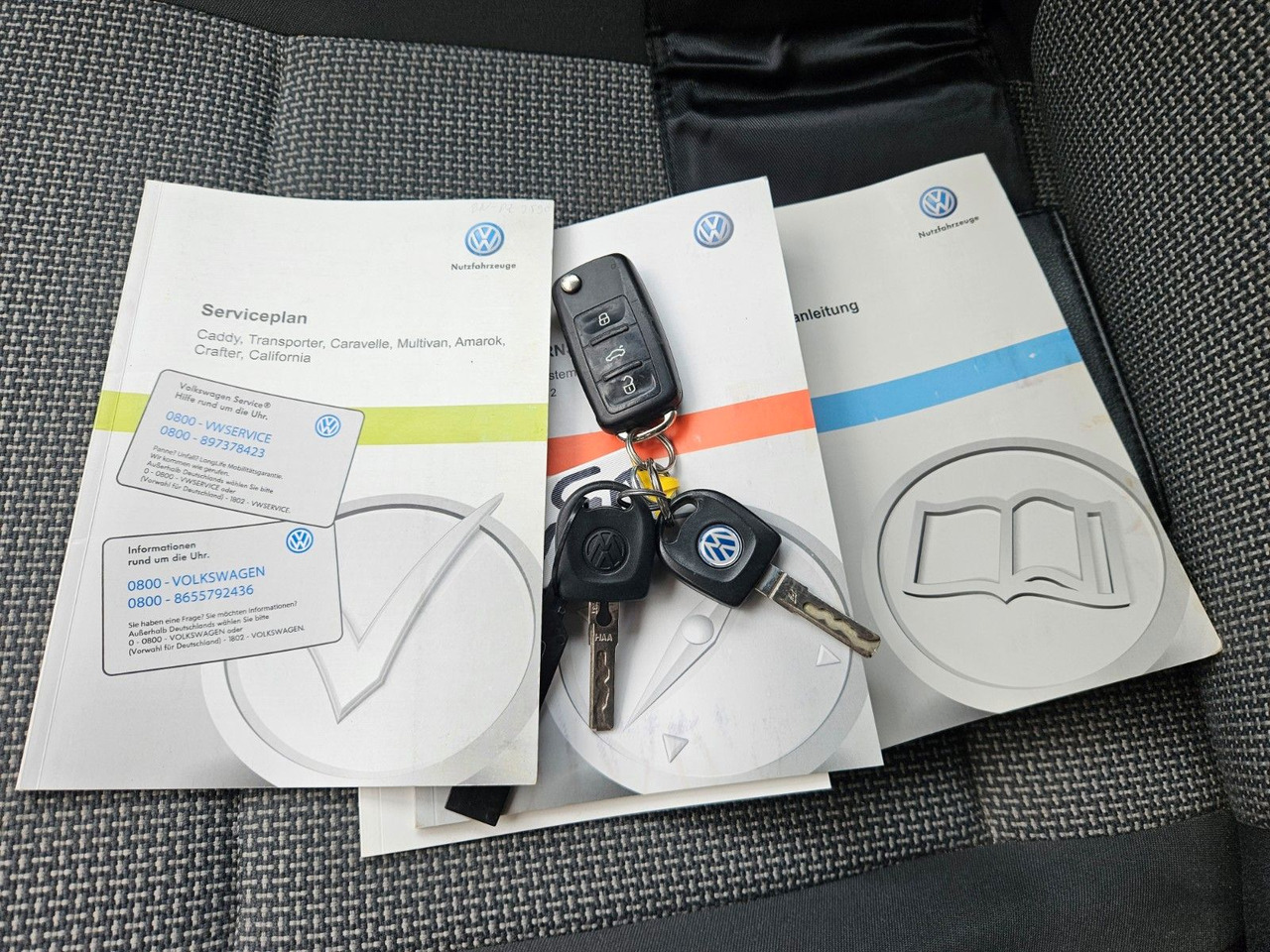 Лек автомобил Volkswagen Caddy 2.0TDI Temp Sithz NAVI Bluet. 2xSchiebetür: снимка 15
