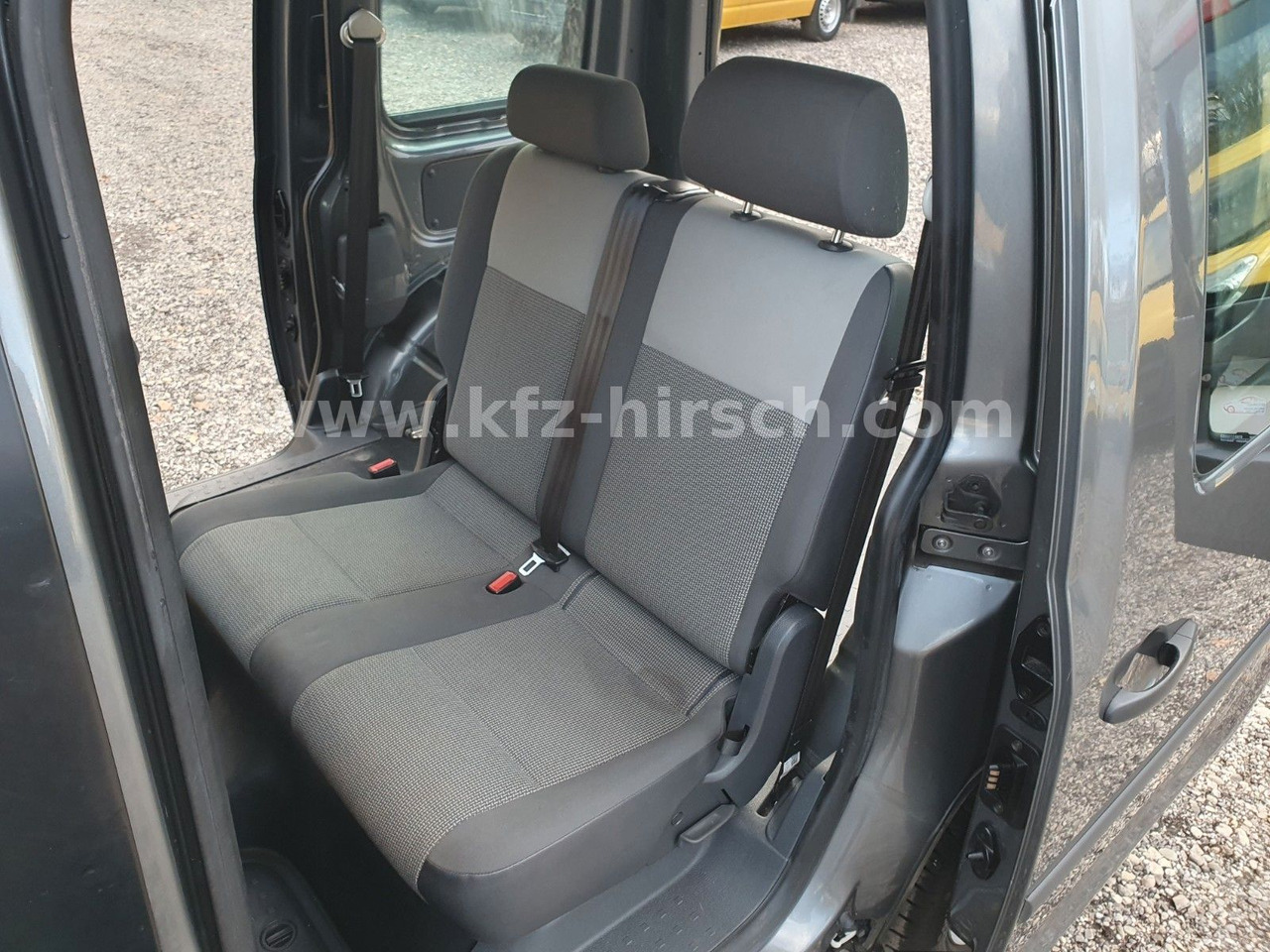 Лек автомобил Volkswagen Caddy 2.0TDI Temp Sithz NAVI Bluet. 2xSchiebetür: снимка 14