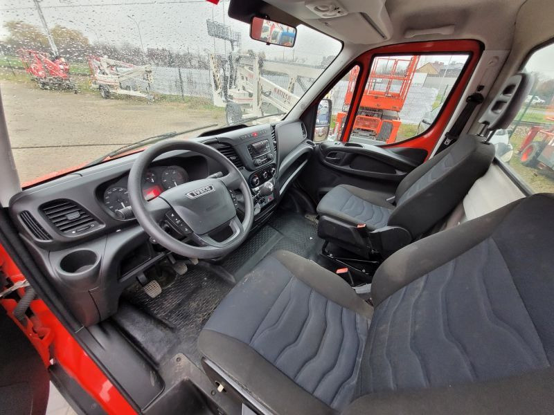 Iveco Daily 35S12 podnośnik koszowy 17 m CTE B-Lift 17 - Автовишка: снимка 4 Iveco Daily 35S12 podnośnik koszowy 17 m CTE B-Lift 17 - Автовишка: снимка 4