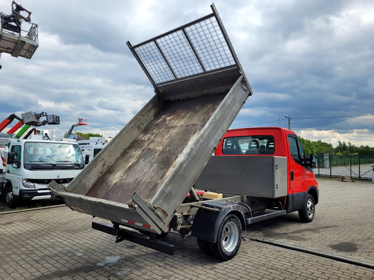 Iveco Iveco Daily 35C13 wywrotka - Бус самосвал: снимка 3 Iveco Iveco Daily 35C13 wywrotka - Бус самосвал: снимка 3