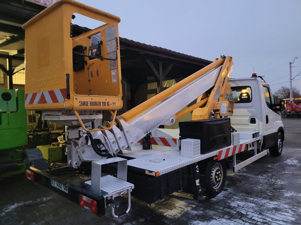 Multitel MT 202DS - Автовишка: снимка 3 Multitel MT 202DS - Автовишка: снимка 3