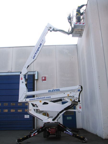 Oil&Steel Octopus 17 podnośnik koszowy na gąsienicach 17 m - Вишка тип паяк: снимка 2 Oil&Steel Octopus 17 podnośnik koszowy na gąsienicach 17 m - Вишка тип паяк: снимка 2